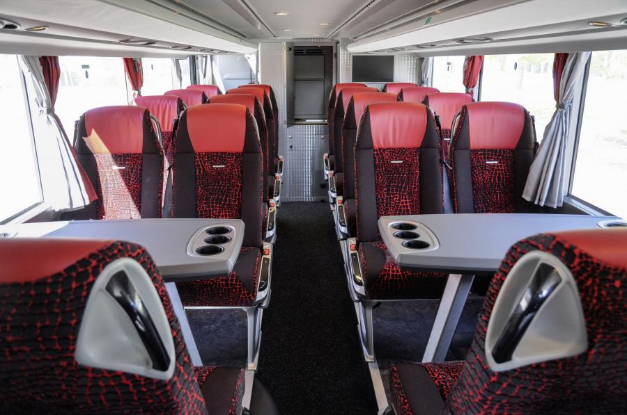 Интерьер Setra S 531 DT 2017 года  (фото 40 из 42)